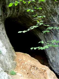 Zbojnícka jaskyňa