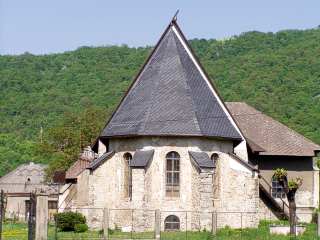 Pleivec - kostol
